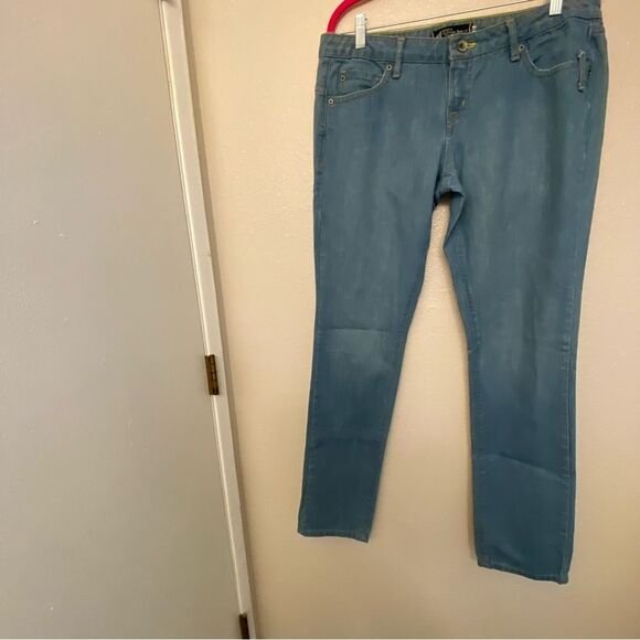 Volcom Colette Skinny denim Jeans mid rise 100% cotton medium wash Size 11 - Picture 2 of 12